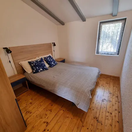 And House Jurcan With Swimming Pool ポレッチ