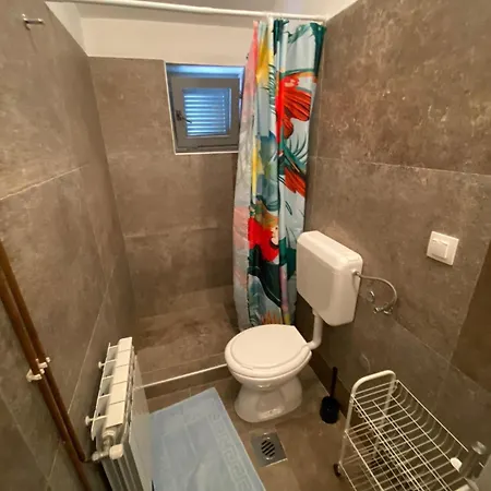 And House Jurcan With Swimming Pool * ポレッチ